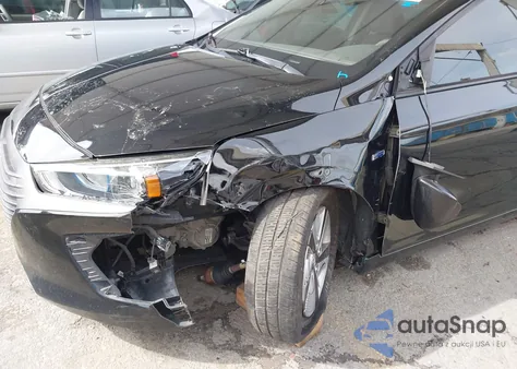 2019 Hyundai Ioniq Hybrid Blue z USA, uszkodzony, nr VIN KMHC65LC3KU141859